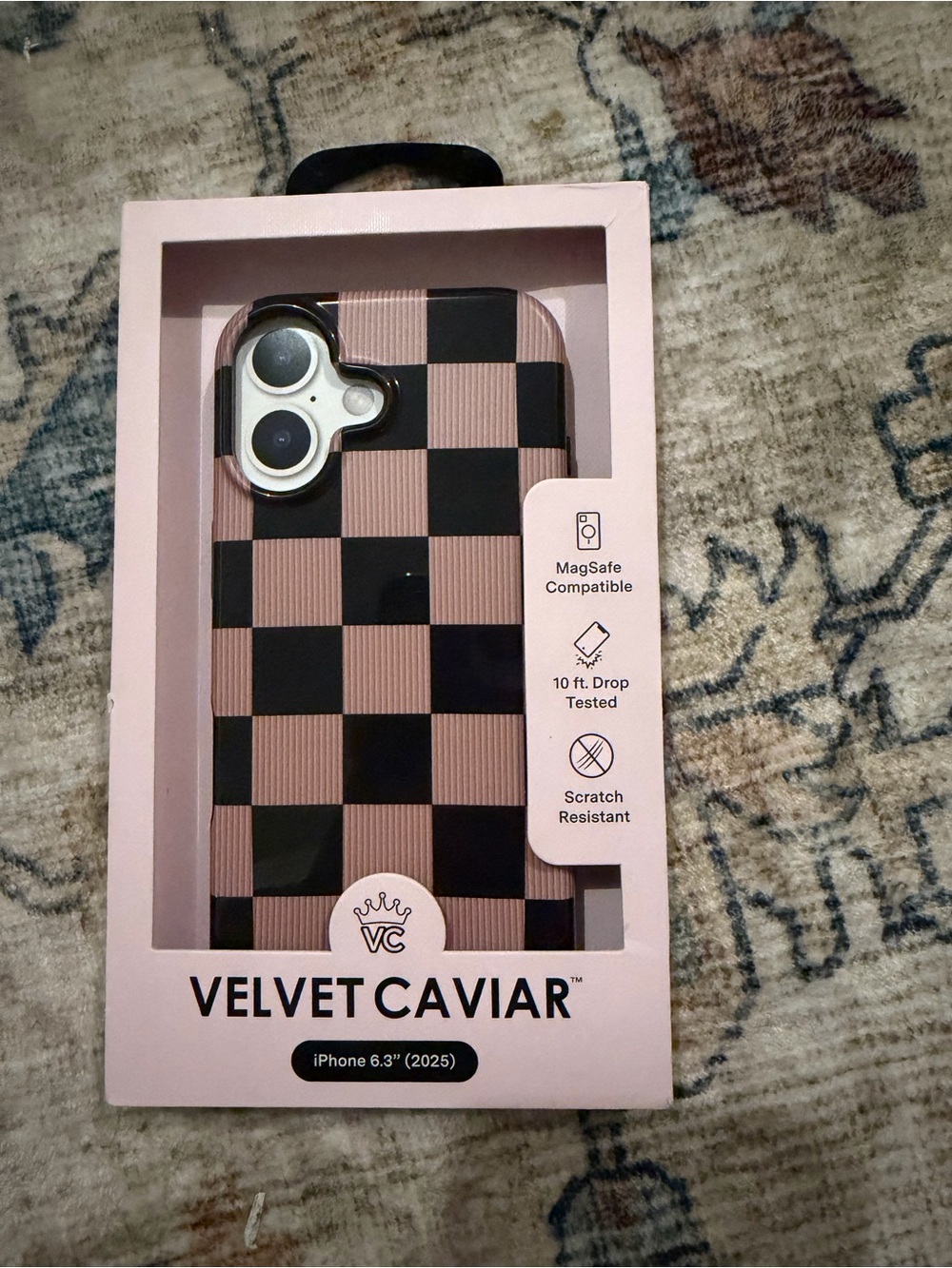 Velvet Caviar Pink & Black Checker iPhone Case (Fits iPhone 6.3" 2025) iPhone 17